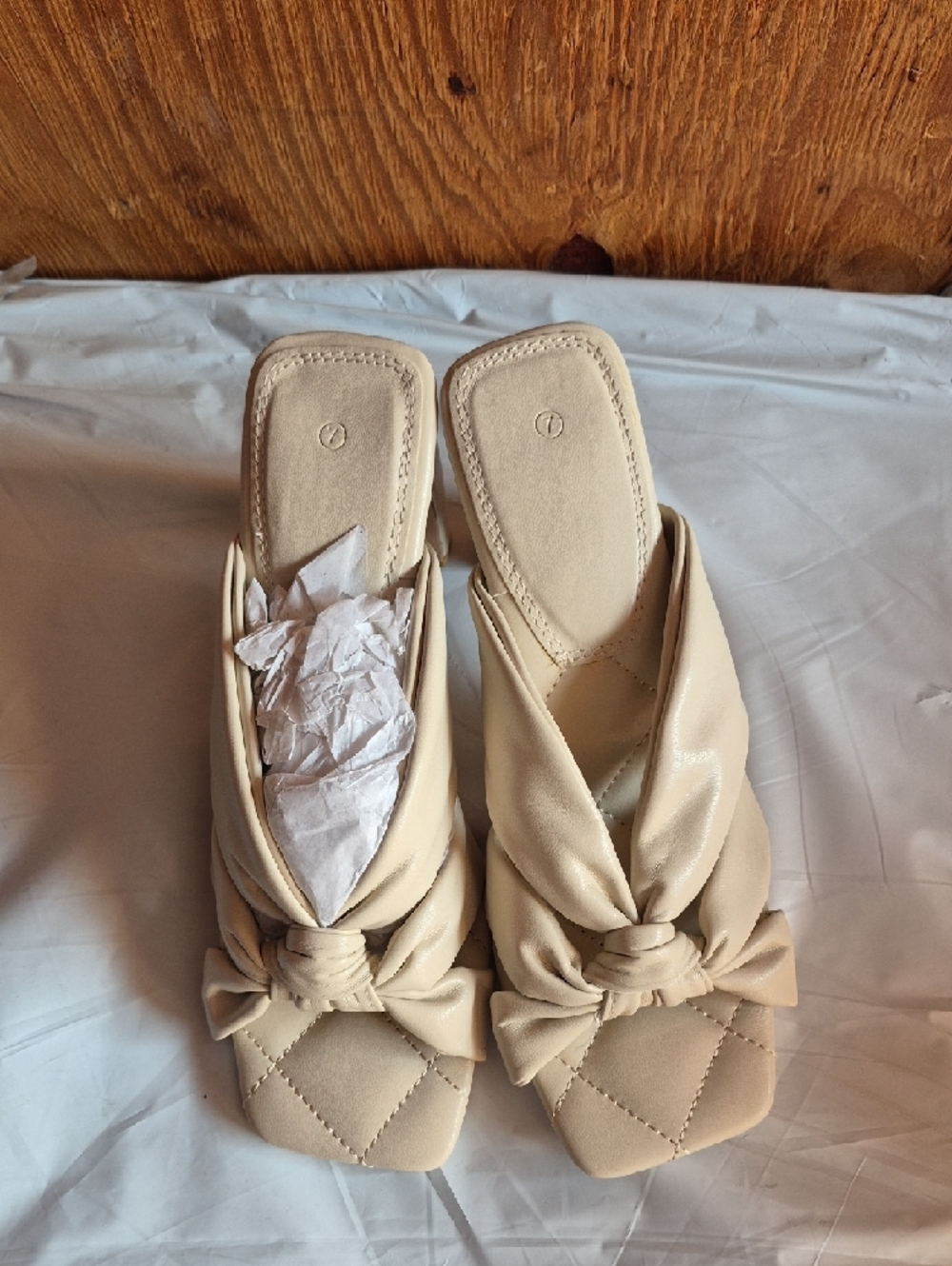 Knotted Slide Sandal in Cream